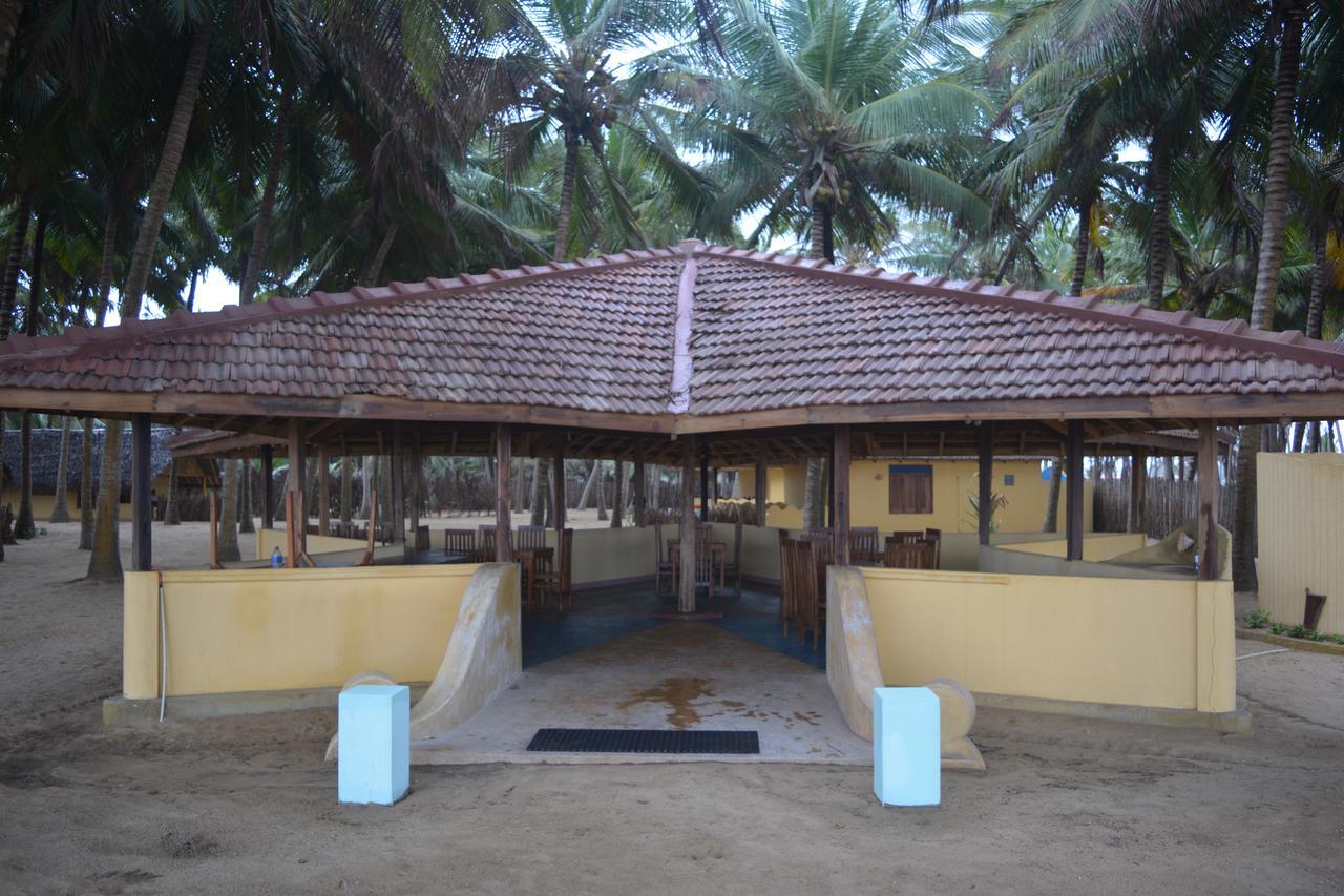 Seahorse Beach Resort Kalpitiya Esterno foto