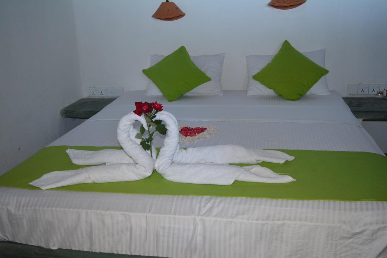 Seahorse Beach Resort Kalpitiya Esterno foto